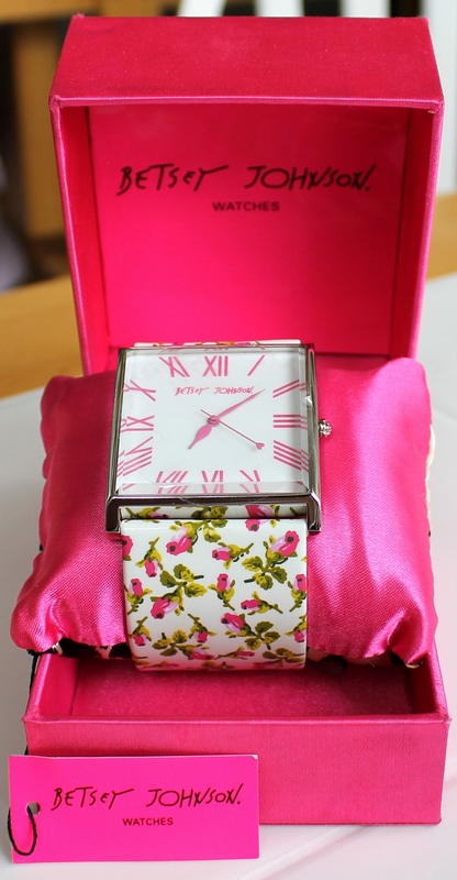 Betsey Johnson Ladies Glam Girl Square Faced Fashion Watch BJ2103 New in Box with Tags