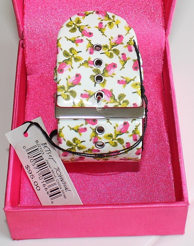 Betsey Johnson Ladies Glam Girl Square Faced Fashion Watch BJ2103 New in Box with Tags