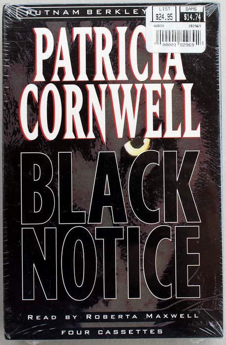 Black Notice (Kay Scarpetta) by Patricia Cornwell on 4 Audio Cassettes