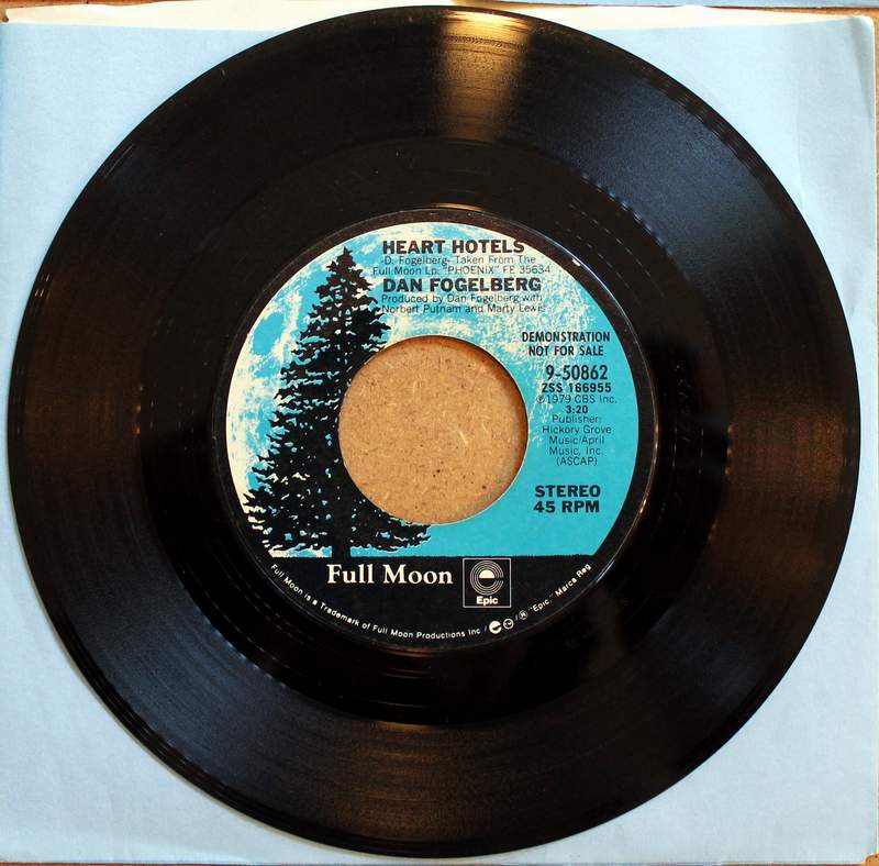 Dan Fogelberg 1979 Heart Hotels Stereo 45 rpm Full Moon Epic Demo Demonstration Record