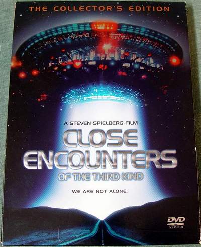 Close Encounters of the Third Kind Widescreen Collector's Edition 2-Disc DVD Set