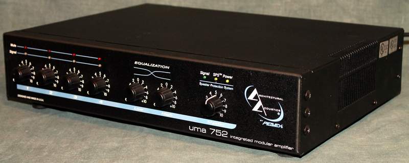 Peavey UMA 752 Integrated Modular Amplifier