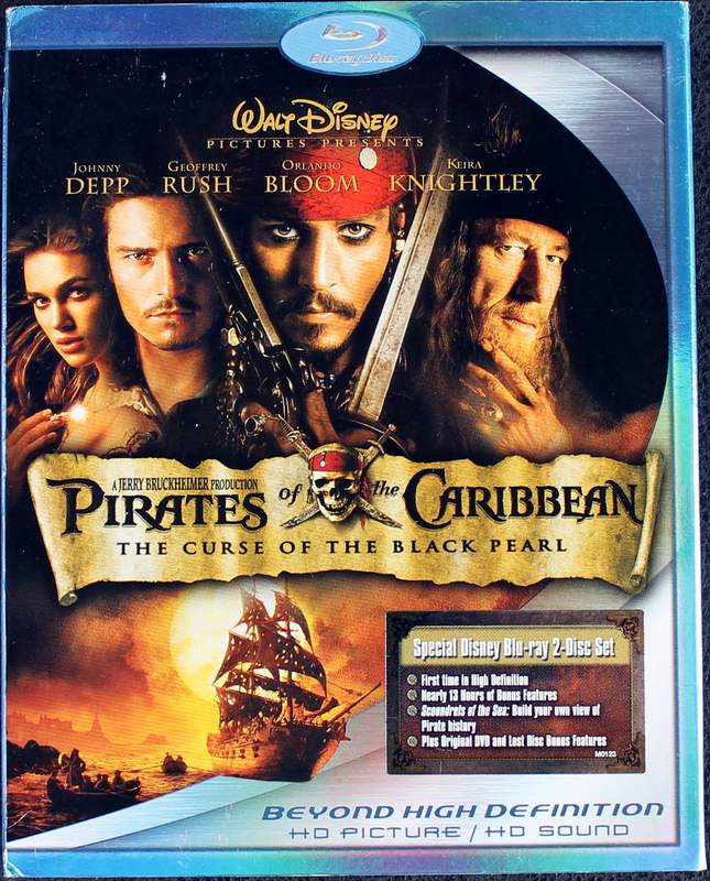 Pirates of the Caribbean: The Curse of the Black Pearl - Special Disney Blu-ray 2 Disc Set 2007