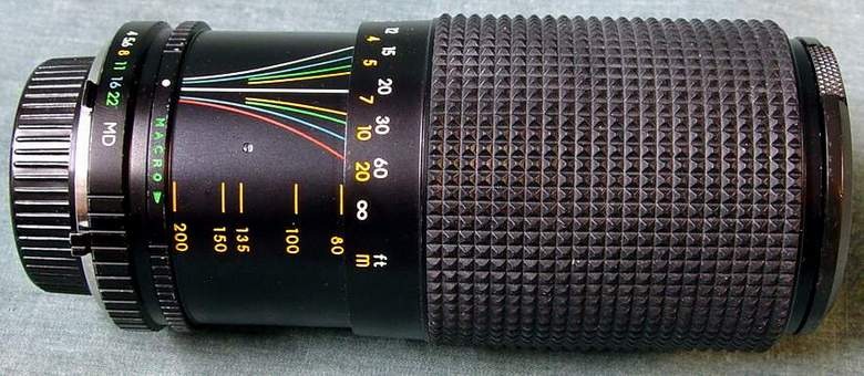 Sears 80-200mm 1:4.0 Multicoated Auto Zoom Camera Lens