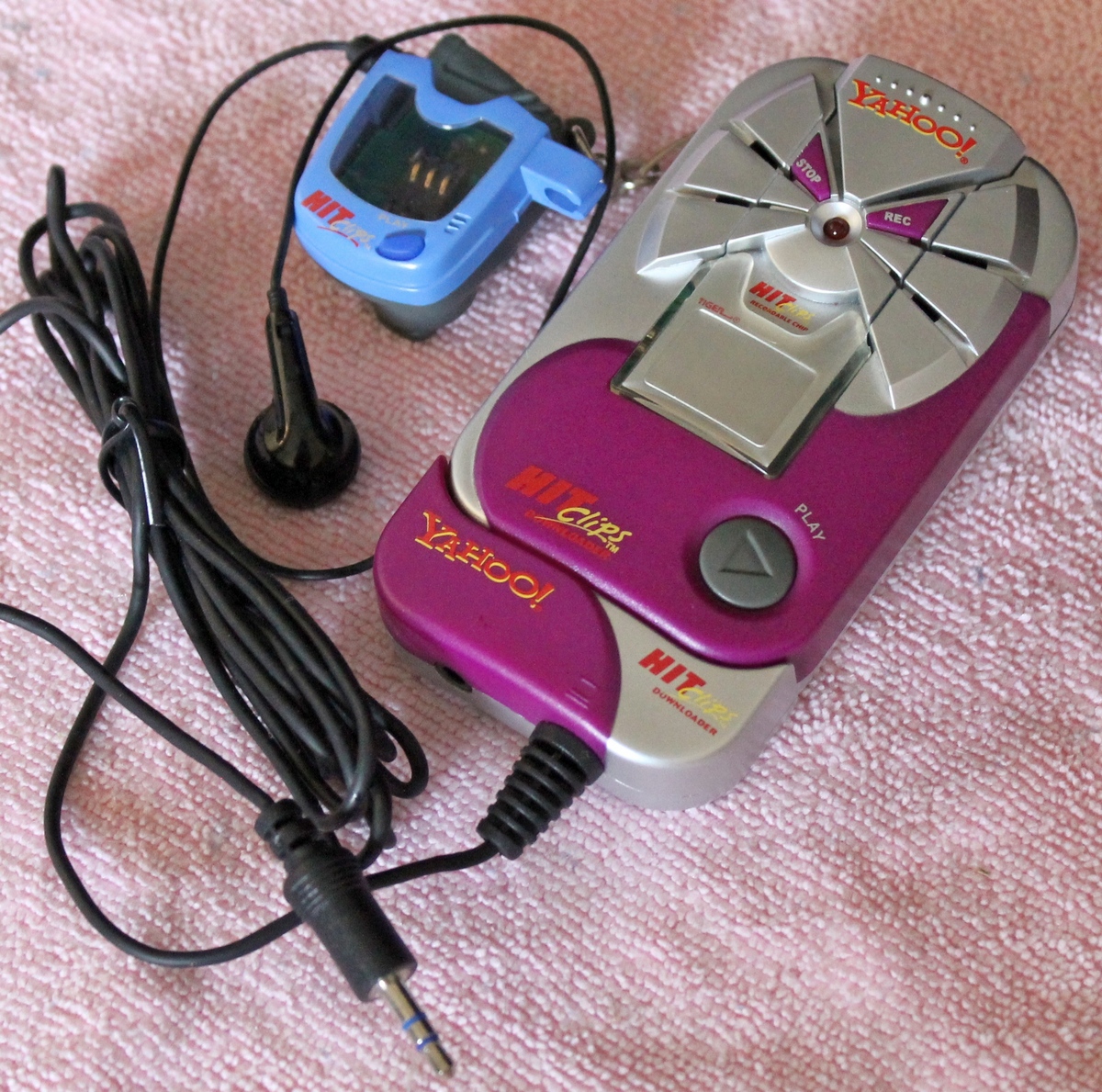 Tiger Hit Clips Downloader and MP3 Player Edition