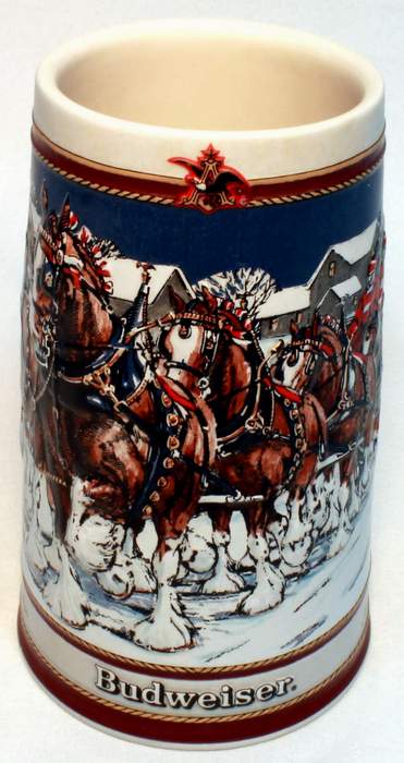 1989 Special Edition Budweiser Holiday Stein "The Hitch on a Winter's Evening"