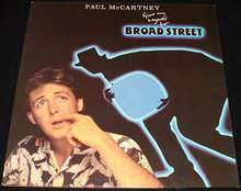 Paul McCartney - Give My Regards to Broad Street (SC-39613)